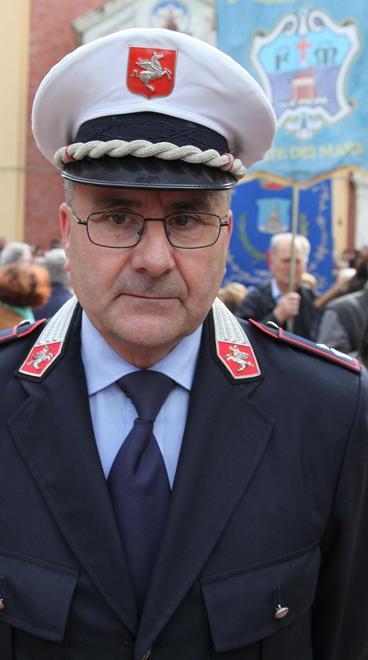 Rubano pellicce, arrestata banda al mercato di Forte dei Marmi 