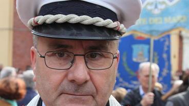 Rubano pellicce, arrestata banda al mercato di Forte dei Marmi