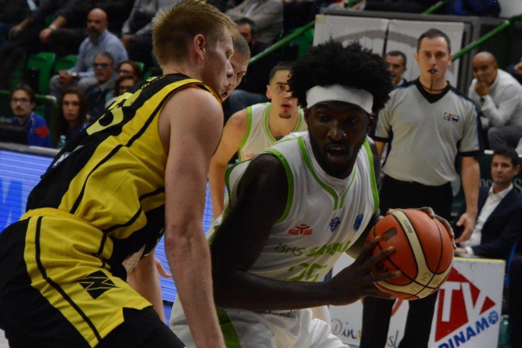 Dinamo batte gli ungheresi del Falco Vulcano 60-92 