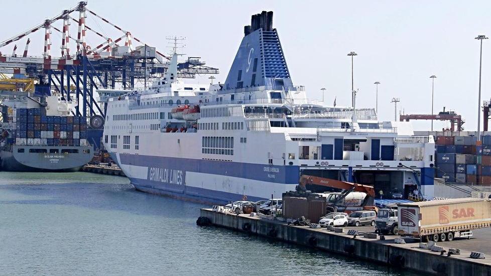 Grimaldi-Onorato, così Salvini irrompe sul fronte del porto