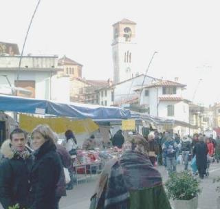 Bancarelle a S. Anna