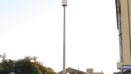Telefonia, esposto alla procura contro il piano delle antenne