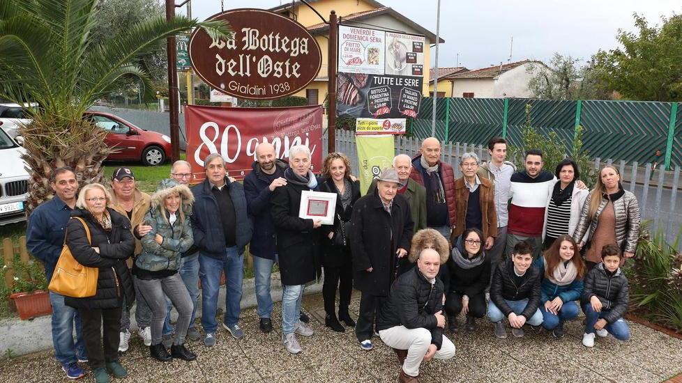 Tutta la città festeggia gli ottant’anni di vita della Bottega dell’oste