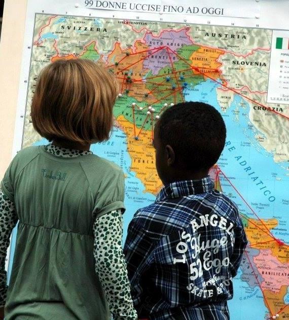 Letture itineranti e installazioni contro la violenza sulle donne 