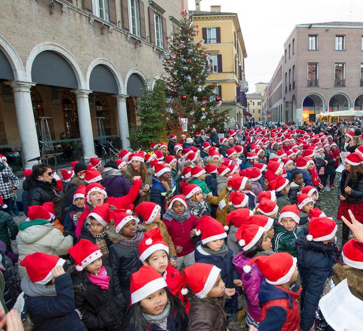 Natale in centro, luminarie pattinaggio e tanto altro ancora 