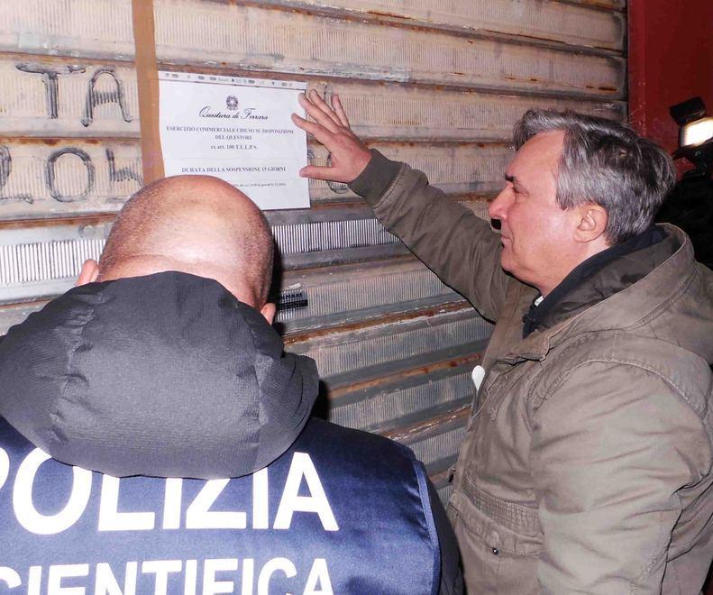 In coma per le bevute nel pub del centro A processo la titolare 