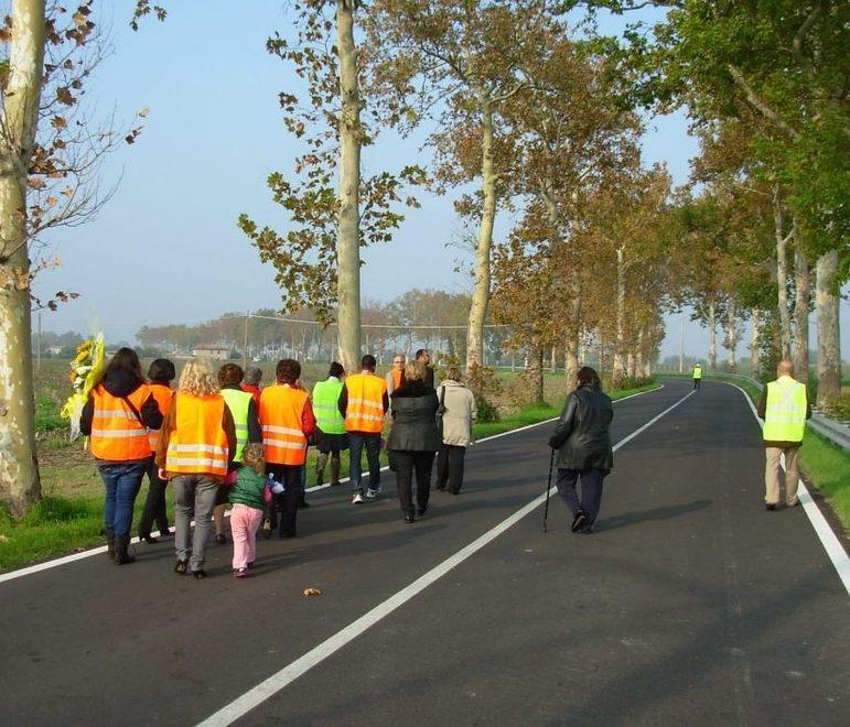 Rossella e le altre vittime della strada Dalla comunità un cippo per ricordarle