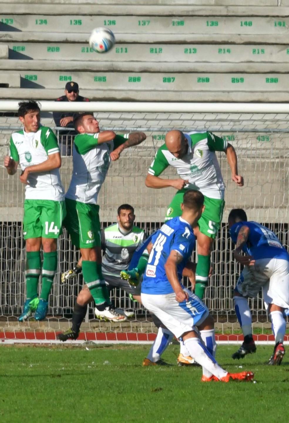 L’Arzachena non va, in casa col Novara arriva l’ennesimo ko 