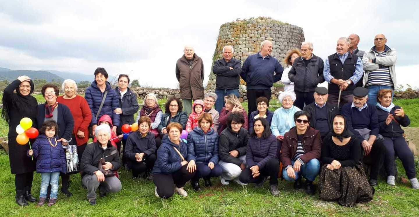 Silanus, “Zogande cun nonnu” bambini e anziani insieme