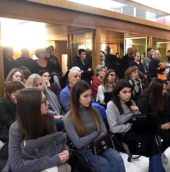 «Cogito ergo protesto» la mobilitazione dei ragazzi di un istituto in sofferenza