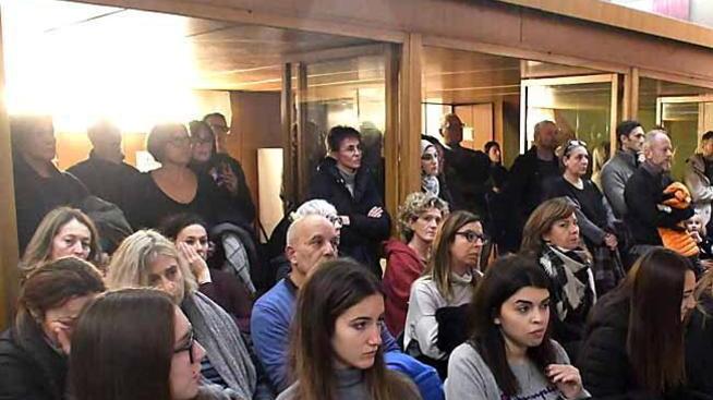 «Cogito ergo protesto» la mobilitazione dei ragazzi di un istituto in sofferenza