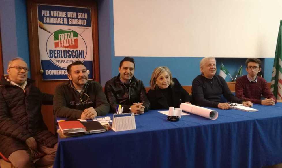 Forza Italia organizza dibattiti e tavole rotonde sulla via delle elezioni