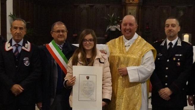 Carabinieri celebrano la patrona “Virgo Fidelis” Premiata studentessa