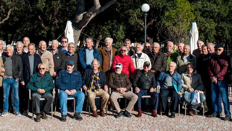 Ritrovarsi 60 anni dopo tra risate, aneddoti e storie di un’atletica d’altri tempi