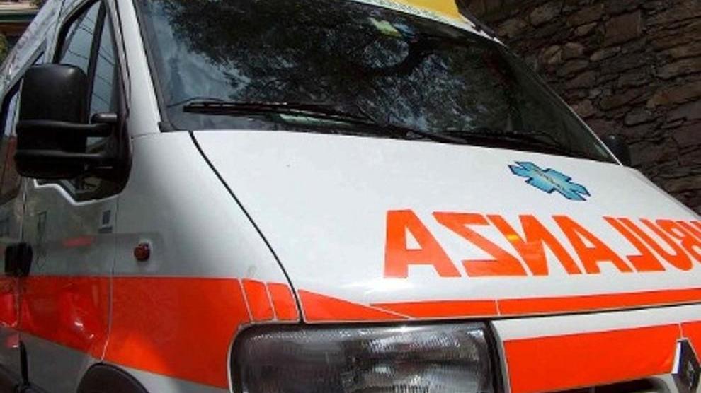 Muore stroncato da un infarto a 51 anni mentre va al lavoro