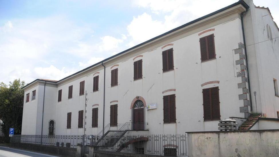 L’ex scuola elementare torna alla comunità di Porcari