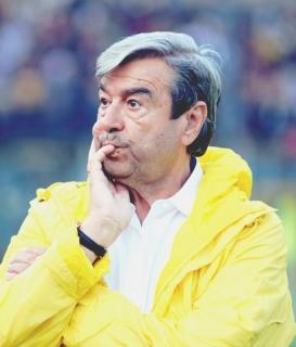 <strong>PENSIEROSO.</strong> Aldo Spinelli ha capito che la situazione è grave e che l’operazione salvezza richiede altri sforzi importanti