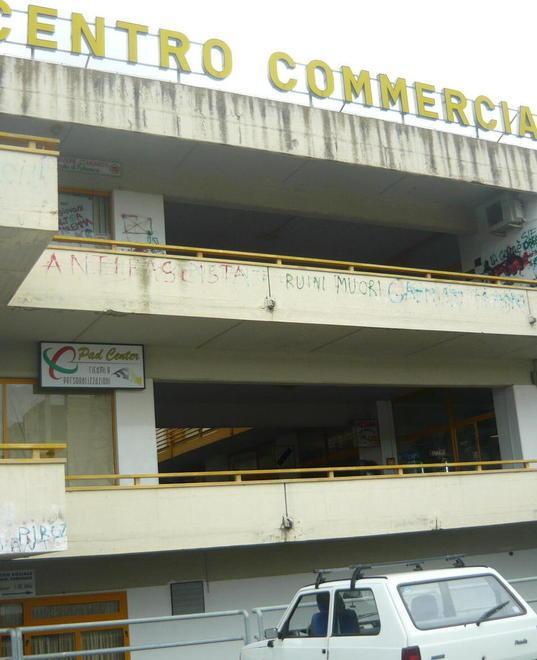 Dentro al centro commerciale apre uno sportello sanitario 