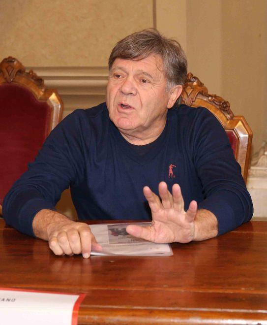 Beppe Carletti chiama a raccolta Reggio Emilia «Tutti al concerto per aiutare la Croce Rossa» 