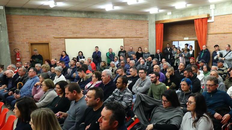 La fusione accende gli animi: e in aula è scontro diretto