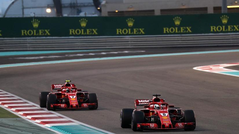 Vettel secondo ad Abu Dhabi, vince Hamilton