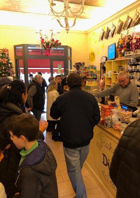 Maxi giocata al Gratta e Vinci in tabaccheria