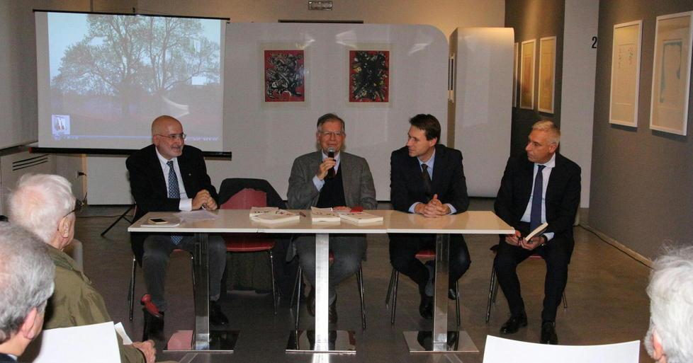 I socialisti con Pieraccini