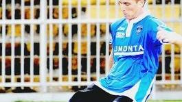 Il regista azzurro Gianluca Musacci mentre calibra un lancio con il destro