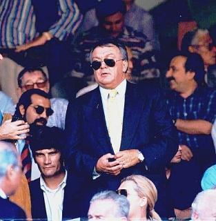 Riccardo Sogliano, 67 anni, al centro della tribuna