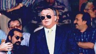 Riccardo Sogliano, 67 anni, al centro della tribuna