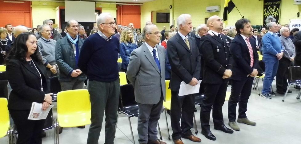 Giornata del donatore Avis: 112 premiati e il ricordo di due amici