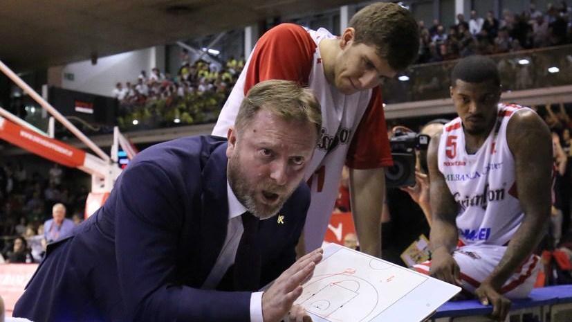 Cagnardi difende la squadra «Ci ha provato fino alla fine Ma è molto tesa e contratta»