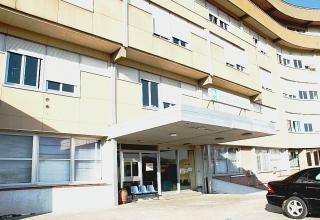 L’ingresso del pronto soccorso dell’ospedale a Portoferraio, sottoposto questa estate a un vero superlavoro con oltre 6mila 660 accessi in 4 mesi