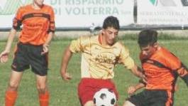 Una partita di calcio giovanile: il Cecina ha raggiunto un accordo di collaborazione anche con il Bibbona