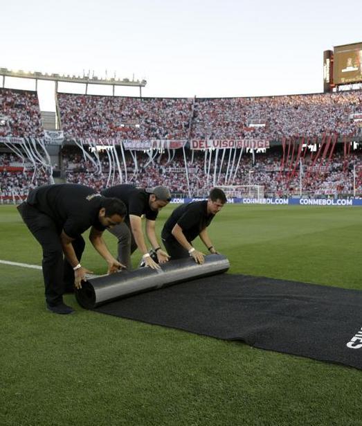 Vince il caos, River-Boca ancora rinviata “Superclasico” ostaggio della violenza 