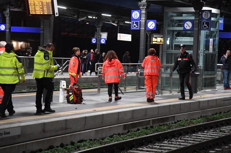 Il luogo della tragedia alla stazione di Pontedera (Foto Franco Silvi)