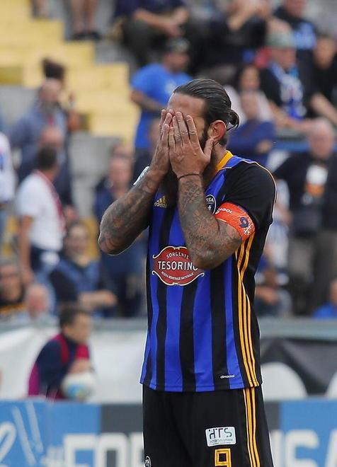 Attacco asfittico: polveri bagnate e pochi cross