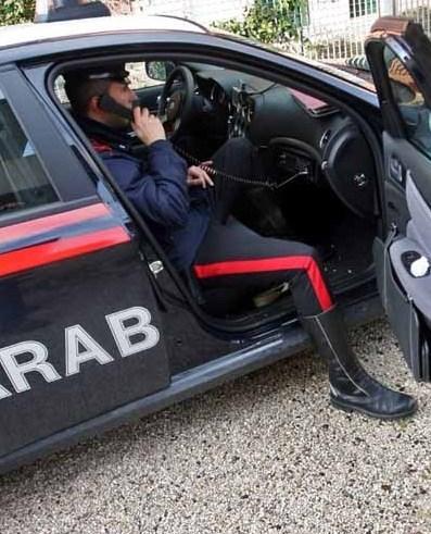 Muore in casa a 44 anni per una overdose