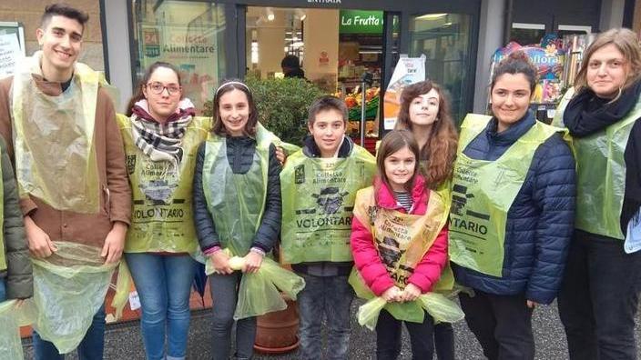 28 quintali di generi alimentari raccolti dagli Alpini lunigianesi