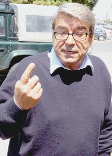 A fianco Spinelli e sotto Zenga