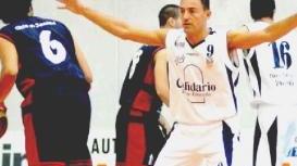 Francesco Vicenzini impegnato in marcatura