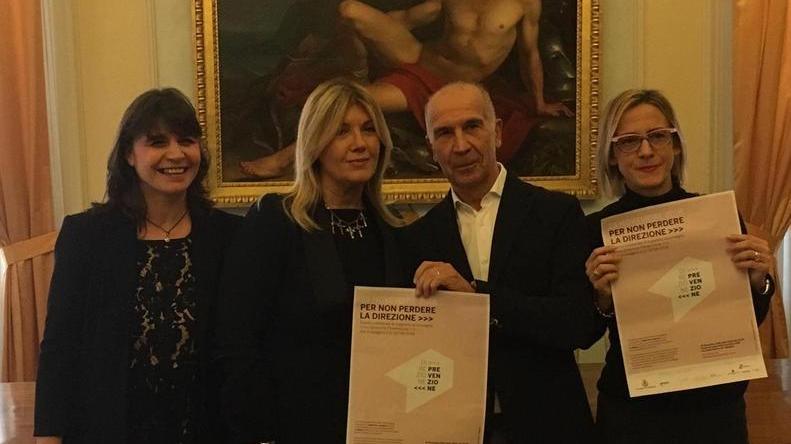 Centrale Aem. Serata benefica donne operate al seno sfilano in passerella
