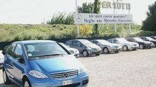 Lo spazio espositivo della concessionaria Fineschi