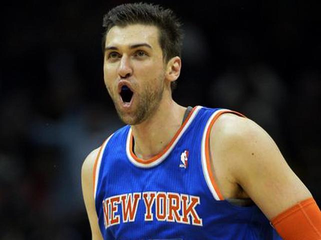 Andrea Bargnani, 33 anni,
qui con la maglia di New York