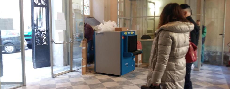 In tribunale arriva il metal detector 