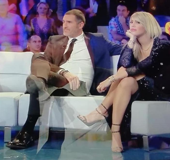 Lucarelli show a Tiki Taka: «Allegri? Più livornese io, sono nato a Shangai» 