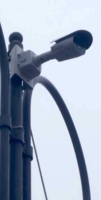 Accese tutte le telecamere Controllano i varchi del paese 