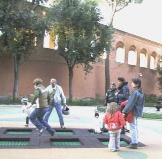 Genitori e figli al Giardino Scotto