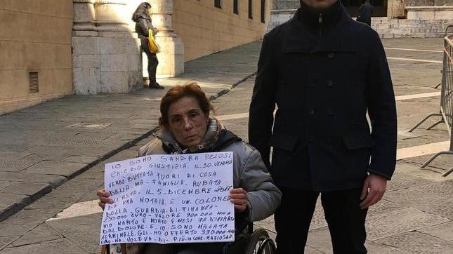 Sandra Pelosi oggi resta senza casa