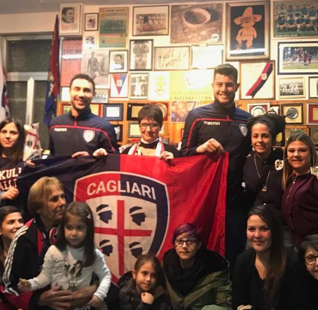 Cerri e Ionita con le tifose rossoblù